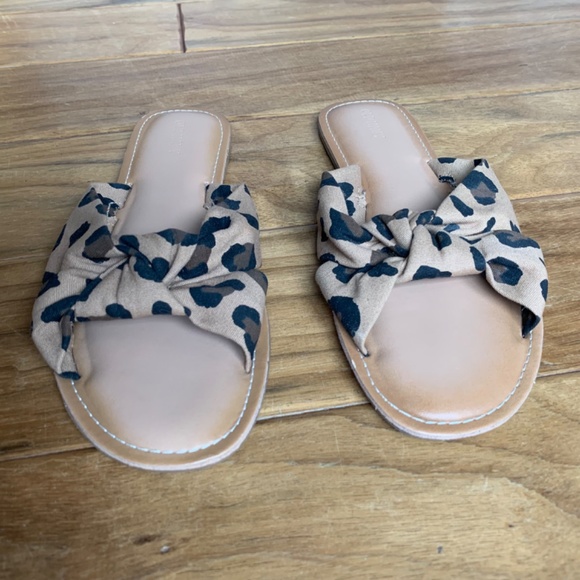 NEW! Unworn Leopard Print Knot Slide Sandals Neutral Casual Summer Women Size 10 - Picture 6 of 13